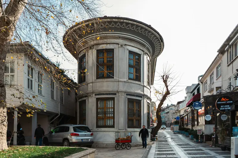 Cumbalı eski İstanbul yapısı